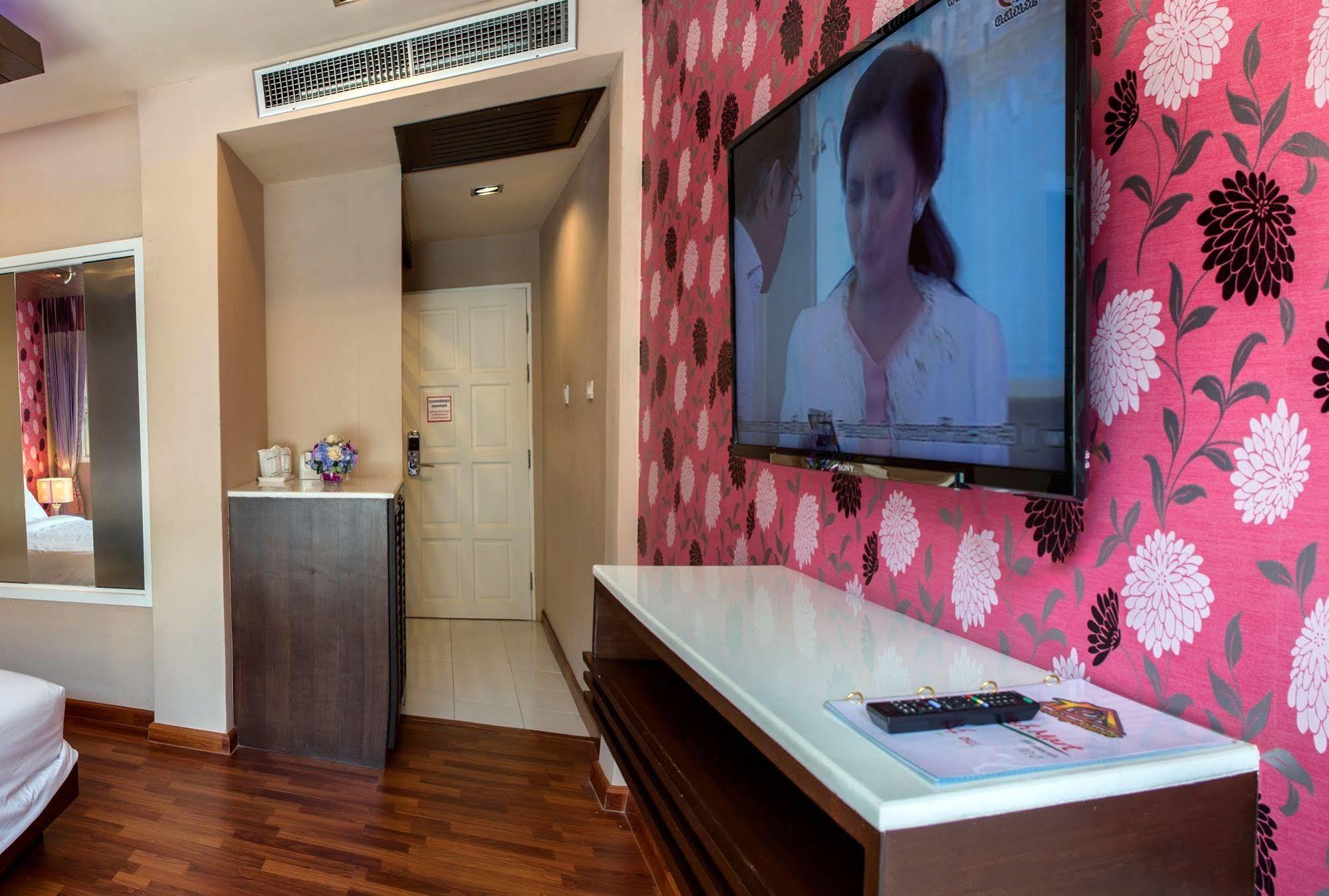 The Ring Hotel Hat Yai Exterior foto